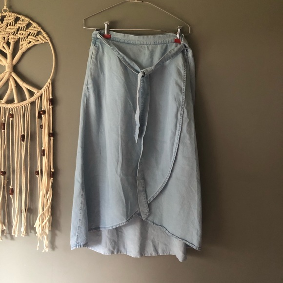 H&M Jean skirt - Picture 1 of 4